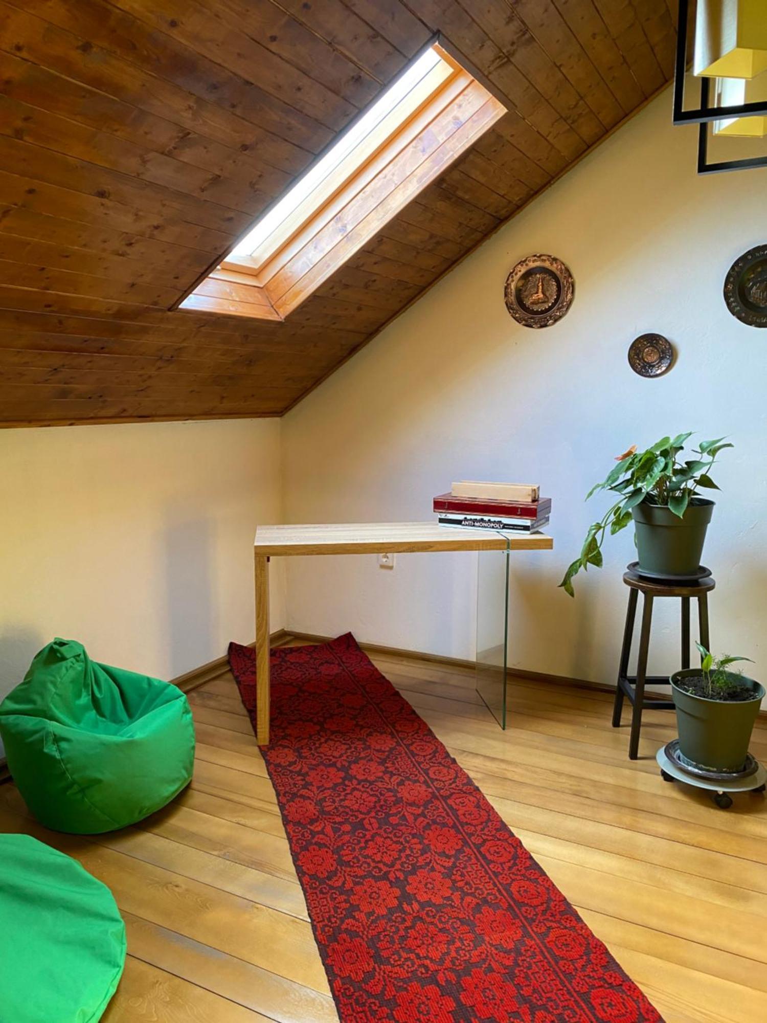 Grandma'S Cottage 萨彻勒 外观 照片